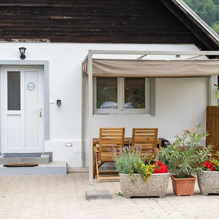 Maria With Free Parking