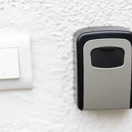 Maria With Free Parking Appartement