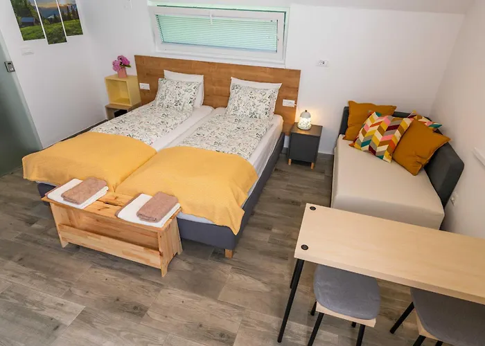 Maria With Free Parking アパート *