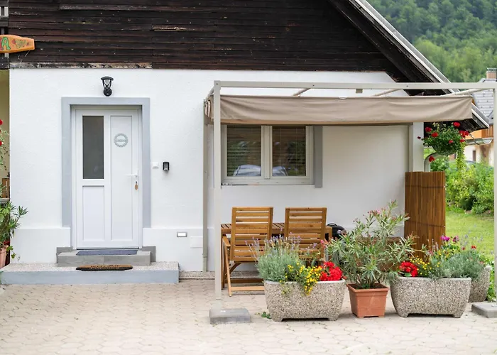 Maria With Free Parking